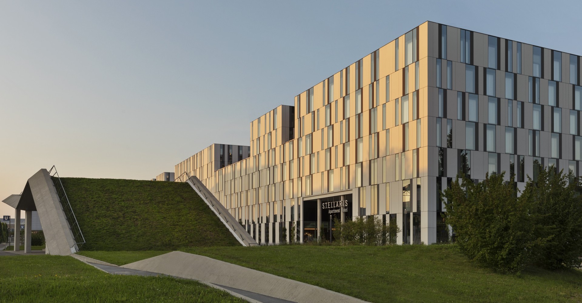 Stellaris_Exterior_11