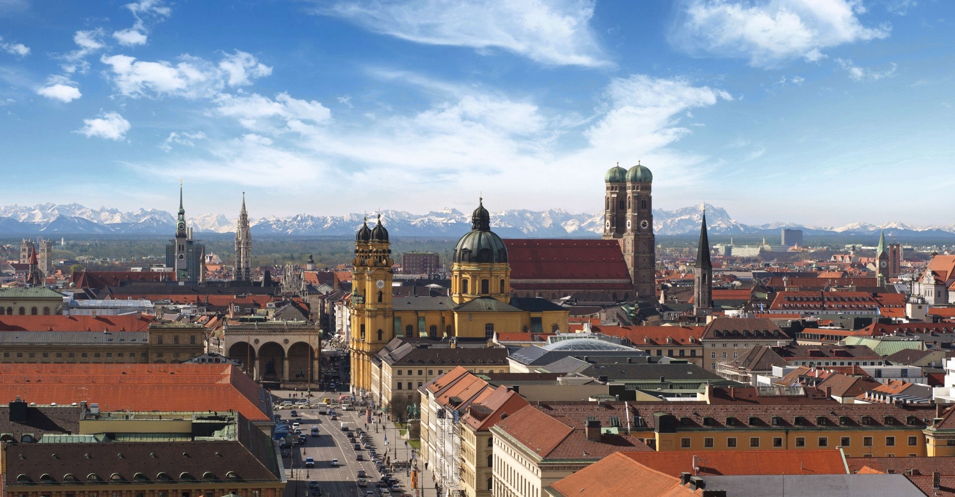 Nr. 1954 Muenchen Alpenpanorama Foto Thomas Klinger