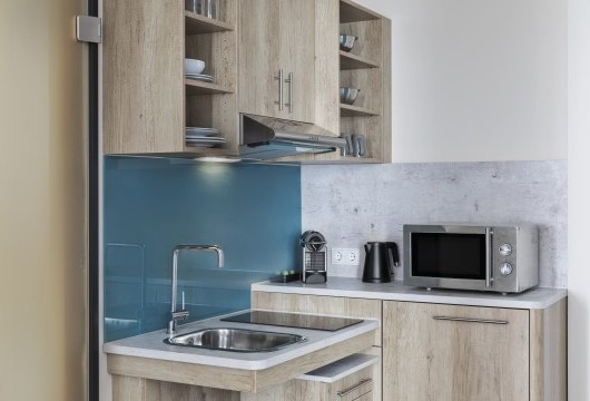 Barrierefreies Zimmer mit Bett